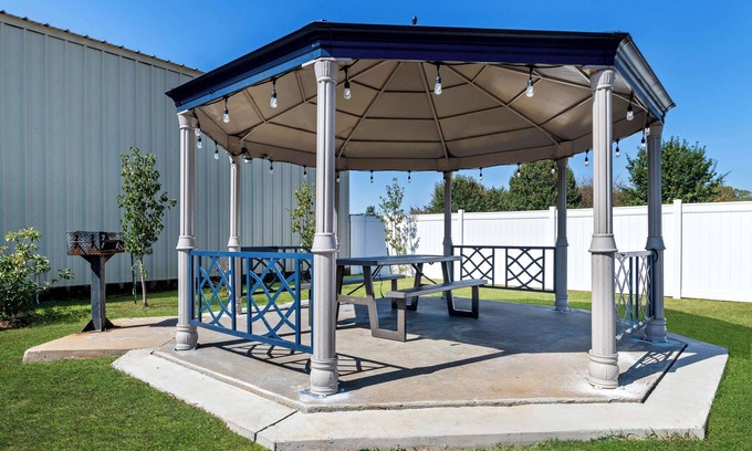 Calera Hotel | Best Western Halito Inn