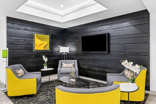 Big Spring Hotel | Best Western Palace Inn & Suites