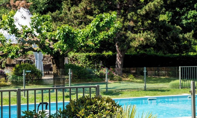 Valence Hotel | Best Western Plus Clos Syrah