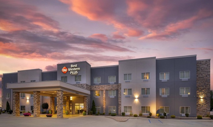 Olney Hotel | Best Western Plus Parkside Inn & Suites
