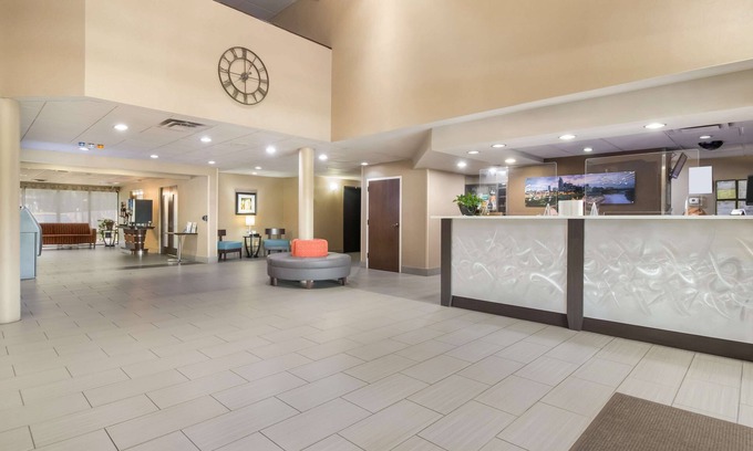 Pennington Bend Hotel | Best Western Suites Near Opryland