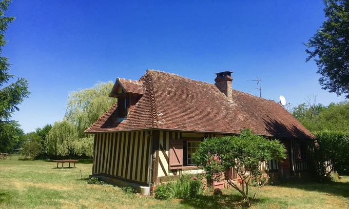 Saint-Julien-le-Faucon House | Between countryside and sea, charming half-timbered house, Normandy (14140)