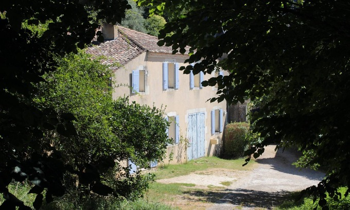 Saint-Thomas-de-Conac House | Between Country and Ocean, Ombrière welcomes lovers of charm and kind.