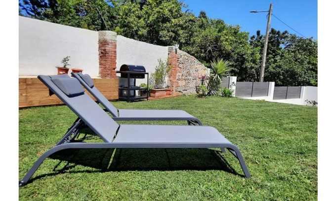 Aviles House | BETWEEN THE RURAL AND THE URBAN