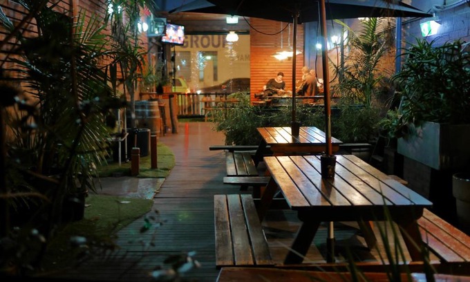 West Melbourne Hostel | Bev and Mick's International Backpackers at Mcmahon's