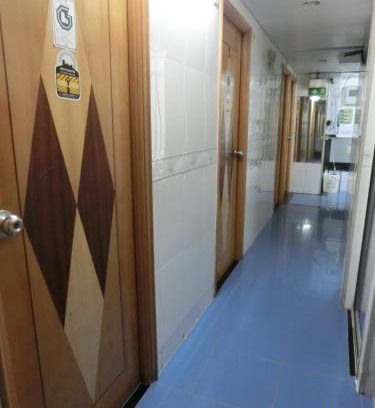 Tsim Sha Tsui House | Beverly Guest House