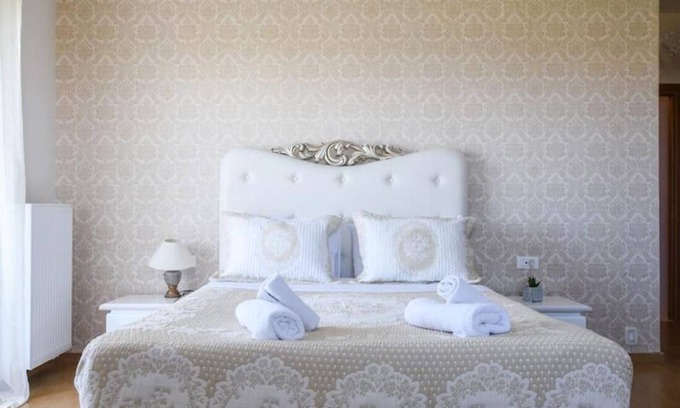 Epano Vathia Villa | BH201 - R - Villa Heraklion /coordinates: 35.287991, 25.232259