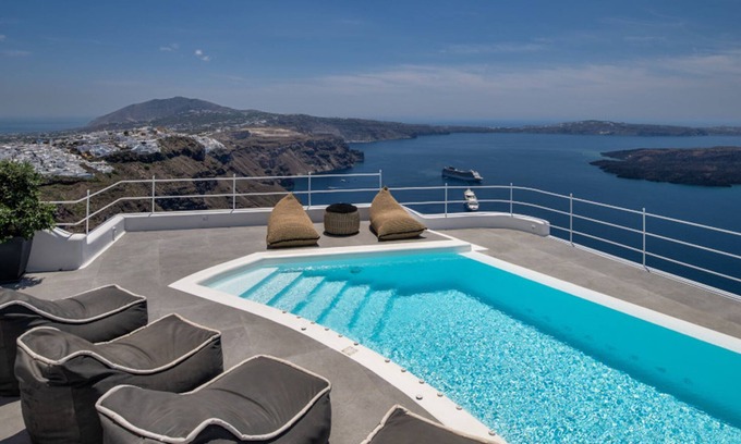 Imerovigli Villa | BH382 - R - Suite Santorini