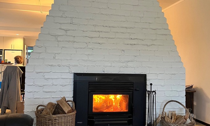 Manly House | Big Comfy Bachn200m wander to BeachnWifi nNetflixnBring your friends & your dog