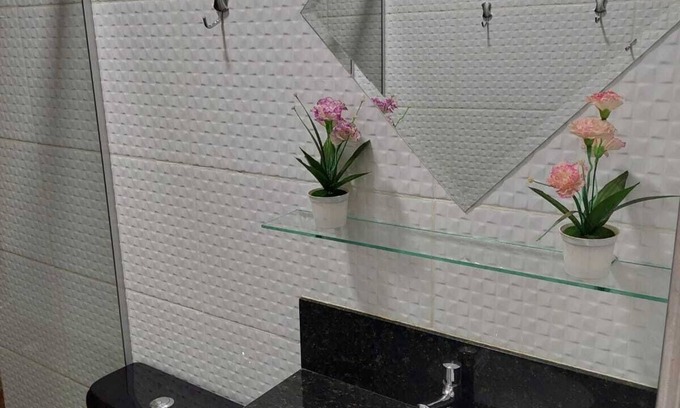 Parque Sao Francisco Apartment | Big Family Room for 6 people, with kitchen and private bathroom, pets allowed.