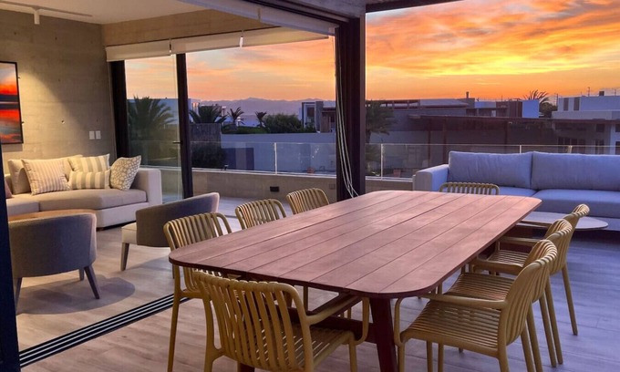 Pisco Apartment | Big Family Apt with Huge Terrace for 9, view on the Salwater Lagoon