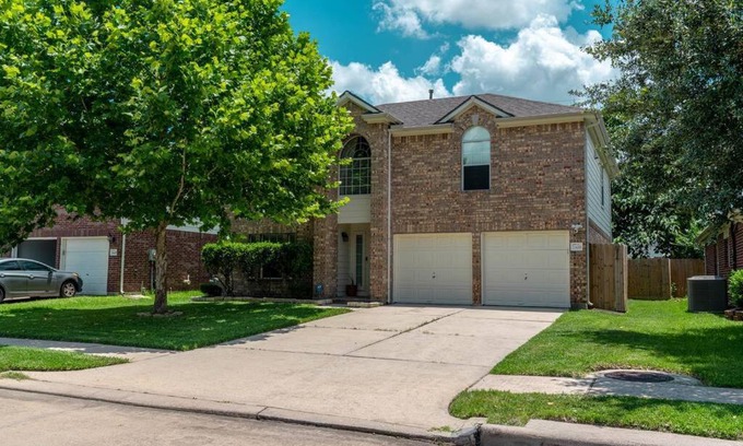 Barker House | ~ Big Family Home near 99/i10/kid friendly~