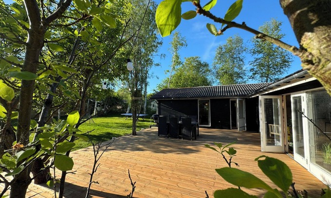 Grevinge House | Big renovated cottage with soul and love