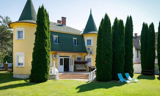 Balatonfoldvar House | Big Thuja by Interhome