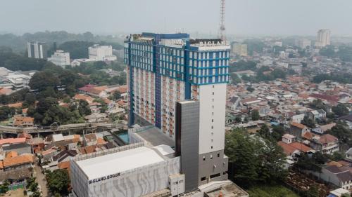 Bogor Tengah Hotel | Bigland Bogor Hotel Powered by Archipelago