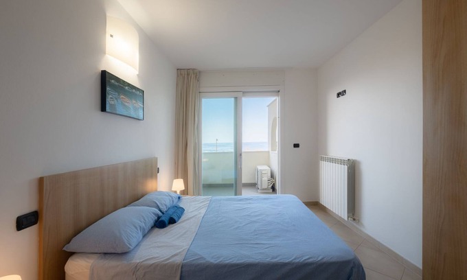 Miramare Apartment | Bilocale panoramico con parcheggio - Brezza di Mare