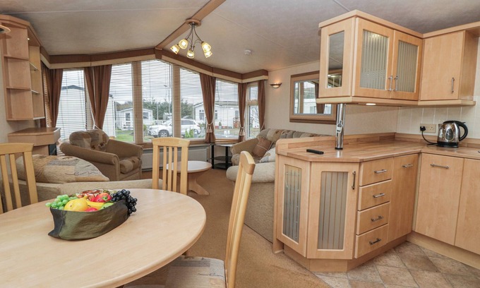 Denny Cottage | BIRCH, pet friendly, with a garden in Denny
