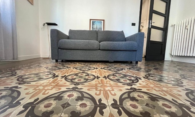 San Donato - Campidoglio Apartment | Black and White Home