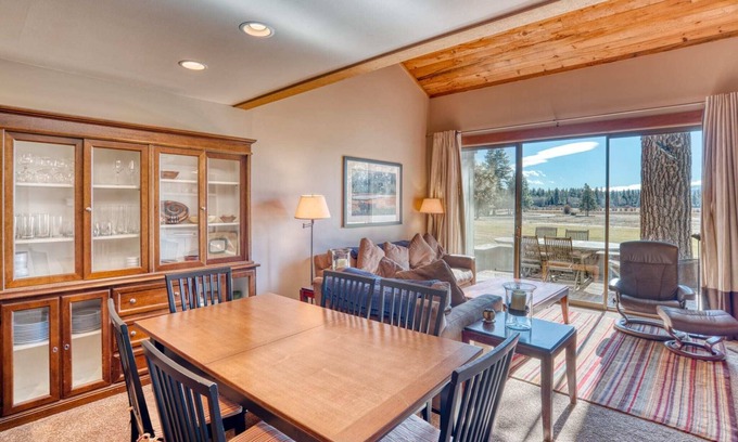 Black Butte Ranch Condo | Black Butte Ranch Lodge Condo 022