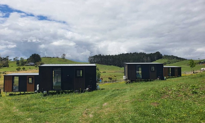 Waitoki House | Black Horse Cabin 4 by Tiny Away