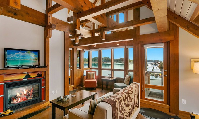 Ucluelet House | Black Rock Landing
