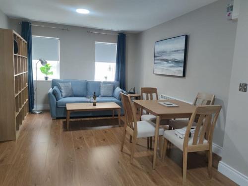 Blacklion Apartment | Blacklion prime location apartment