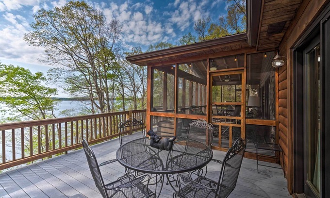 Scottsville House | BLESSING BY THE LAKE Lakefront Cabin w/DOCK, Lake View and 2 Master Suites!