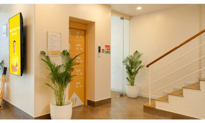 JP Nagar Hotel | Bloom Hotel - Jayanagar