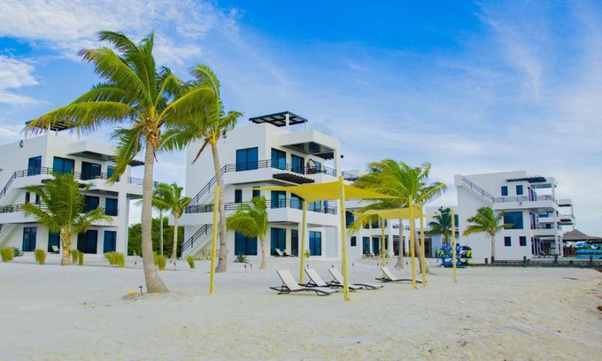 Caye Caulker Hotel | Blu Zen