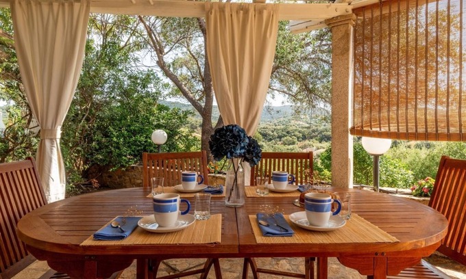 Villasimius Villa | BLUE BAY HOME within walking distance of Porto Luna Bay