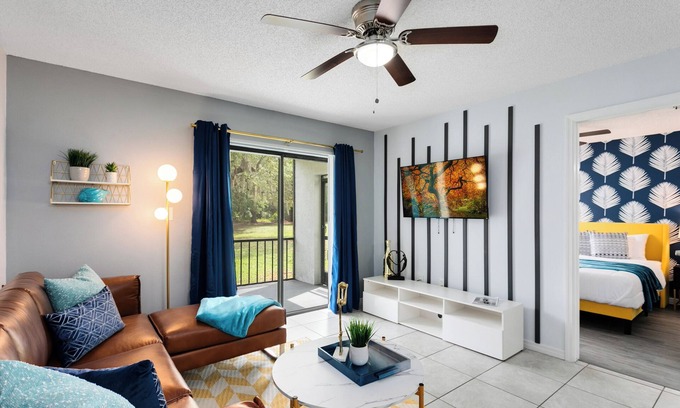 Titusville Apartment | *Blue Bliss* *NASA*, Pool, BBQ, Gym, Arcade, Patio