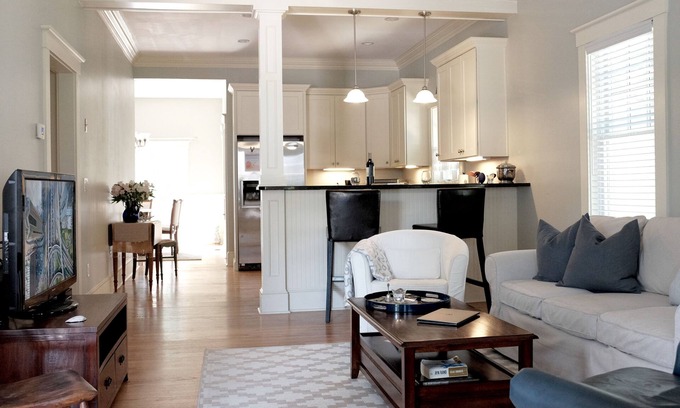 Rye House | Blue Door at Rye Beach, East Coast summer and winter rental!