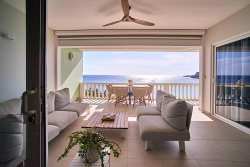 Sint Michiel Apartment | Blue Emerald Ocean's 8