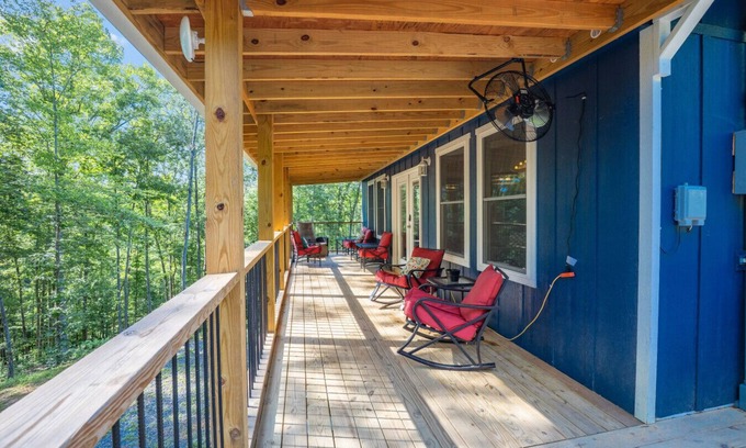 New Tazewell Cabin | Blue Haven Paradise Island