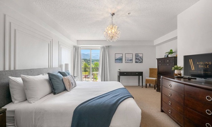 East Kootenay Condo | Blue Heron Pointe | Lakeview | Pool | Hot Tub |Gym