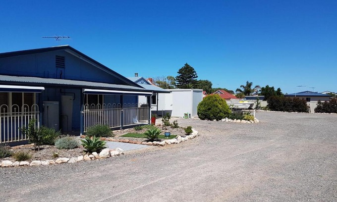 Port Vincent Apartment | Blue Line Retreat - Unit 5