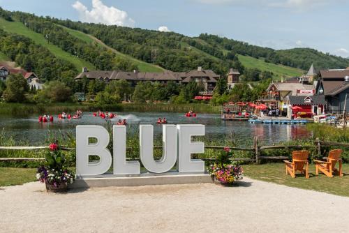 The Blue Mountains Hotel | Blue Mountain Resort Mosaic Suites
