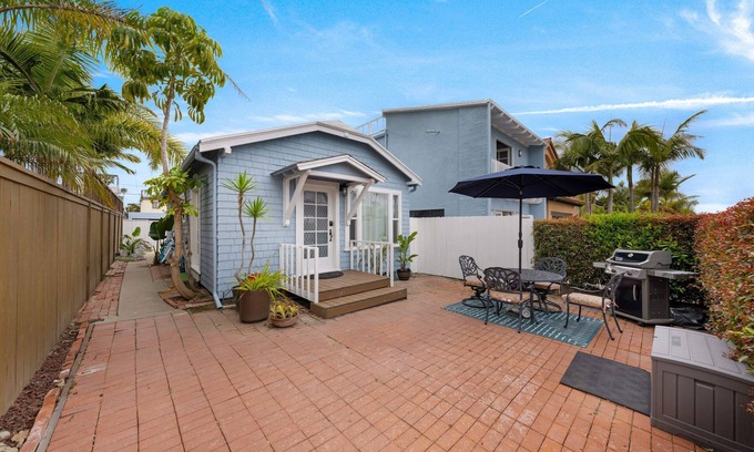Beach Barber Tract Apartment | Blue Sky Bungalow Sum