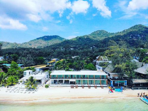 Koh Tao Hotel | Blue Tao Beach Hotel - SHA Plus