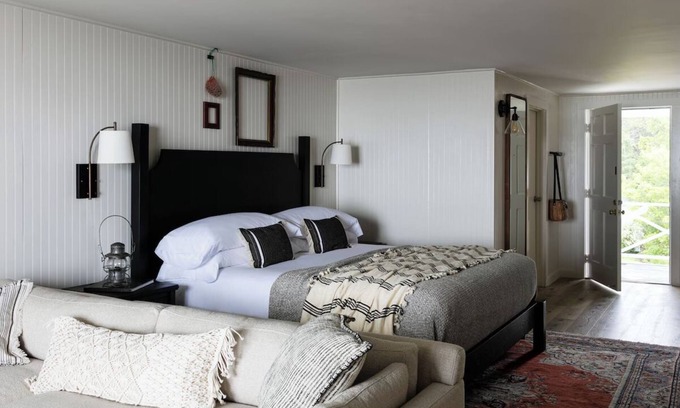 Ocean Point House | Bluebird Ocean Point | Sea Kist Oceanfront Cottage | Near Grimes Cove Beach