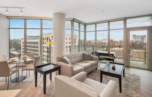 Woodmont Triangle Apartment | Bluebird Suites Near Chevy Chase