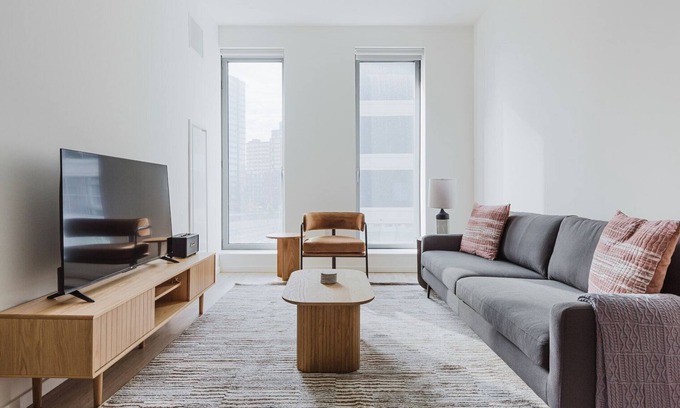 Clinton Hill Apartment | Blueground | Clinton Hill, pool, gym & AC, nr park