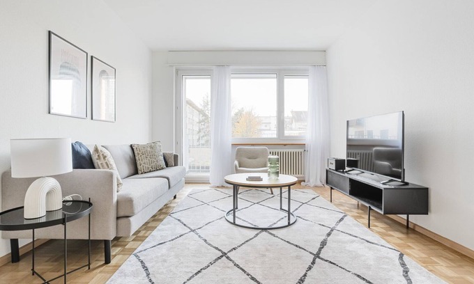 Vicques Apartment | Blueground | Gundeldingen 2bd apartment
