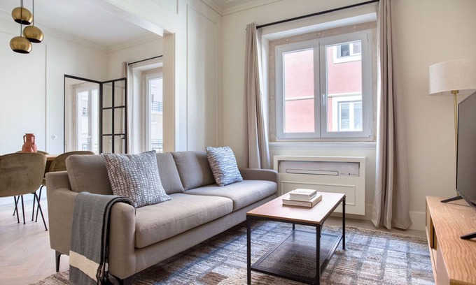 Principe Real Apartment | Blueground | Principe Real, fully furnished