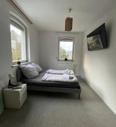 Ehrenstein Apartment | Bluestone Appartments - 26qm free and near parking
