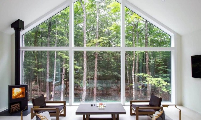 Town of Olive House | Bluestone Cove - Modern Escape in the Woods