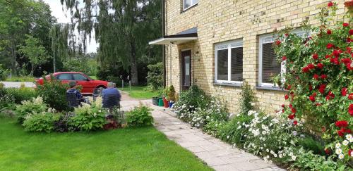 Kristinehamn Apartment | Bo hos Nancy i Ölme