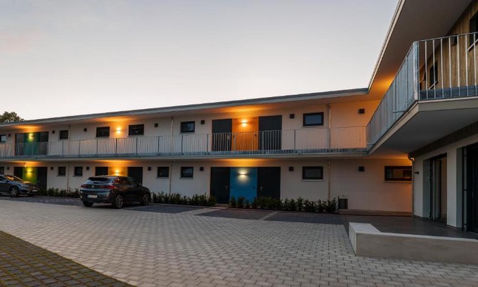 Gospoldshofen Apartment | Boarding & HOUSE T24