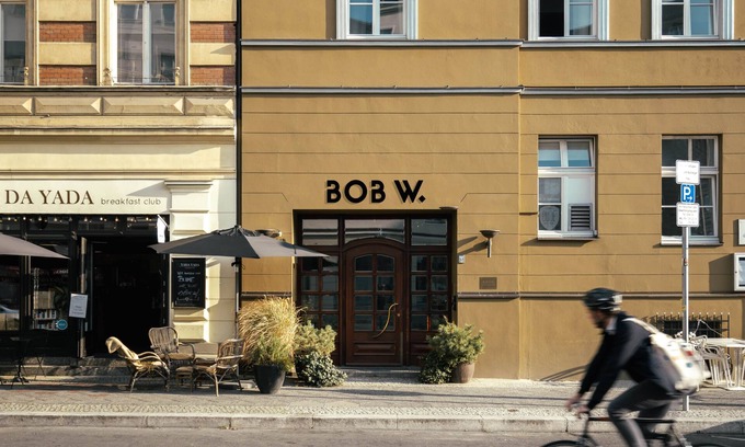 Mitte Apartment | Bob W Mitte