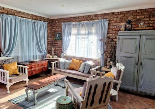 Boknes Strand House | Boknesstrand Self-catering Accommodation Holiday Home - a Mermaids Cottage minutes to the beach, lagoon, shops & more!